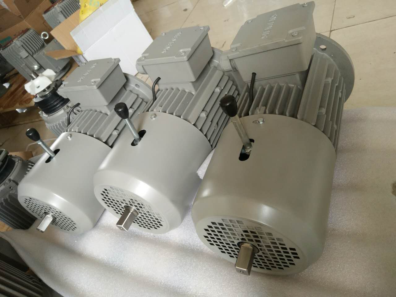 SIEMENS/西门子贝得1.5KW 失电制动马达 堆积门 提升门专用刹车电机可配RV减速机