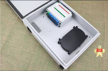 厂家直销插片式1分16光分路器箱铁箱 FTTH光纤楼道光分箱铁箱 1分16光分箱铁箱 光分箱,光分路器箱,光纤分线箱,光纤分纤箱,光纤配线箱