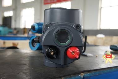 QT100 1000NM智能型电动执行器 QT智能型电动执行器,电动阀门执行装置,电动调节蝶阀,电动执行器厂家,角行程智能型执行器