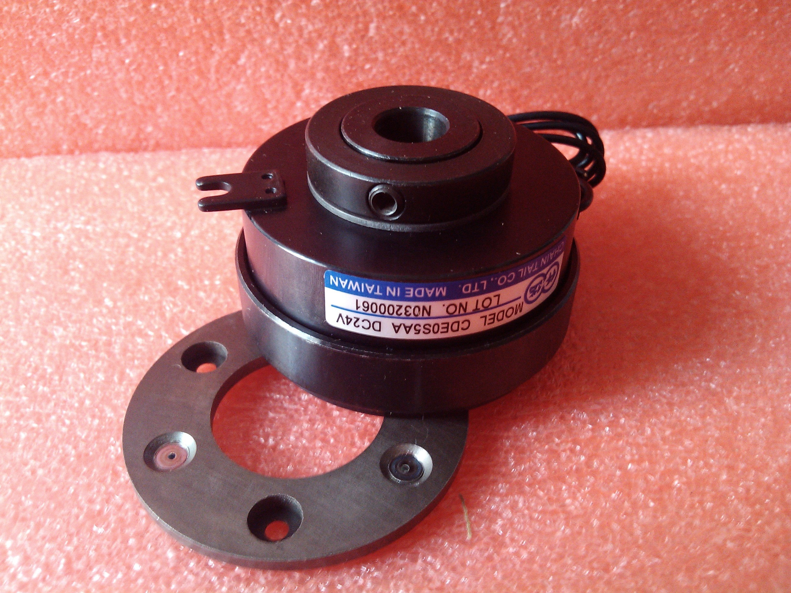 台湾仟岱 千代原装进口cde0s5aa/ag内轴承挂式电磁离合器 dc24v 10w