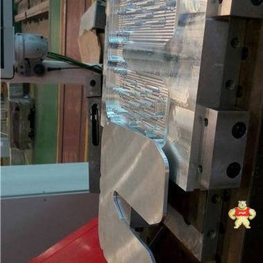 廊坊市KUKA机器人搅拌摩擦焊编程 KUKA机器人搅拌摩擦焊 真空镀膜机箱体搅拌摩擦焊,搅拌摩擦焊设备多少钱