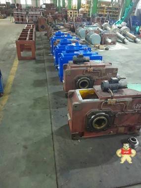 顆粒機(jī)專用齒輪箱 上海玖恒減速機(jī)廠 顆粒機(jī)減速機(jī),顆粒機(jī)齒輪箱,硬齒面減速機(jī),工業(yè)齒輪箱,齒輪減速機(jī)