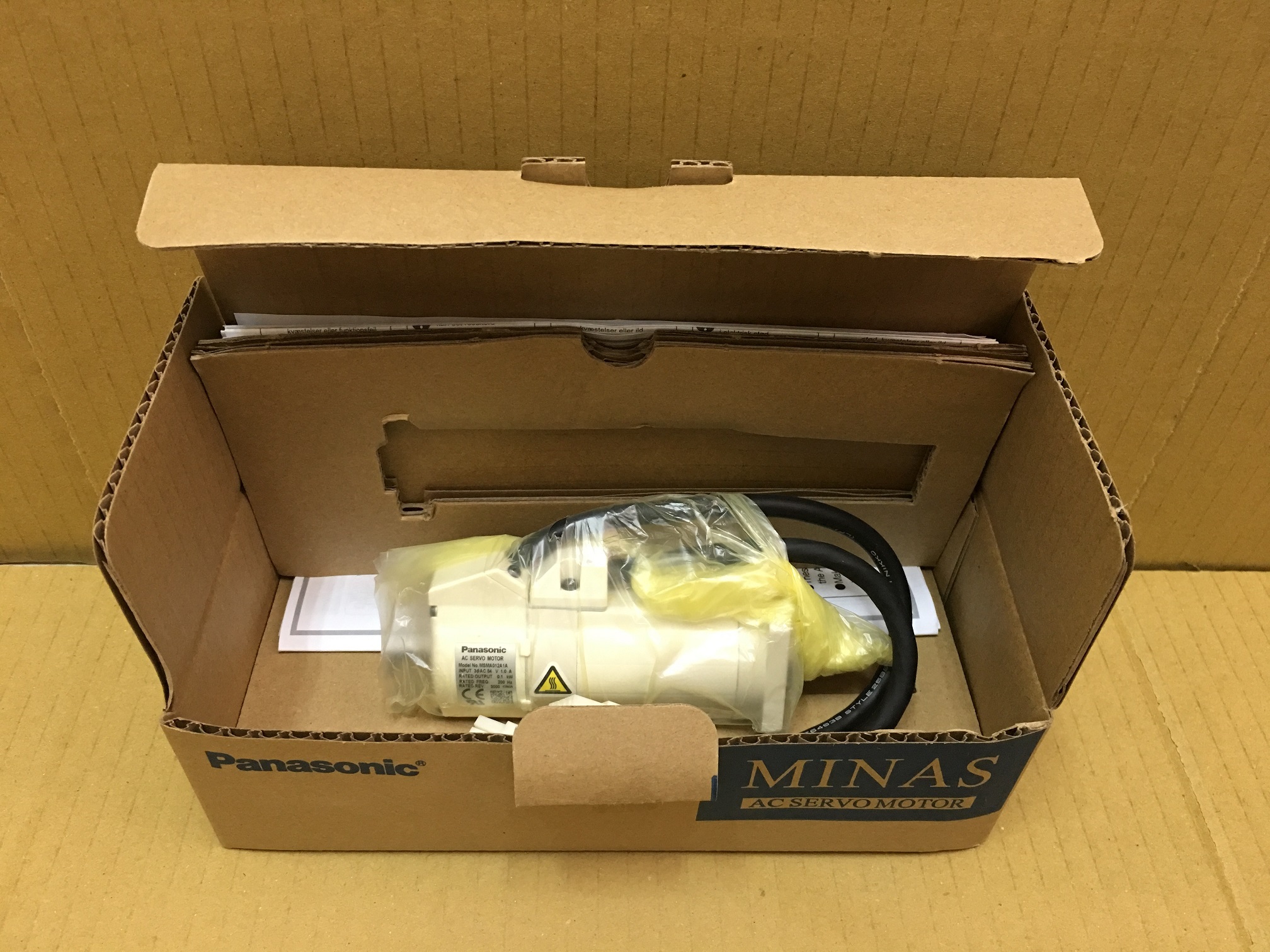 松下伺服馬達MSMA012A1A MSMA012A1A,Panasonic AC servo motor,松下伺服馬達,國際牌松下電機,國際牌松下電動機