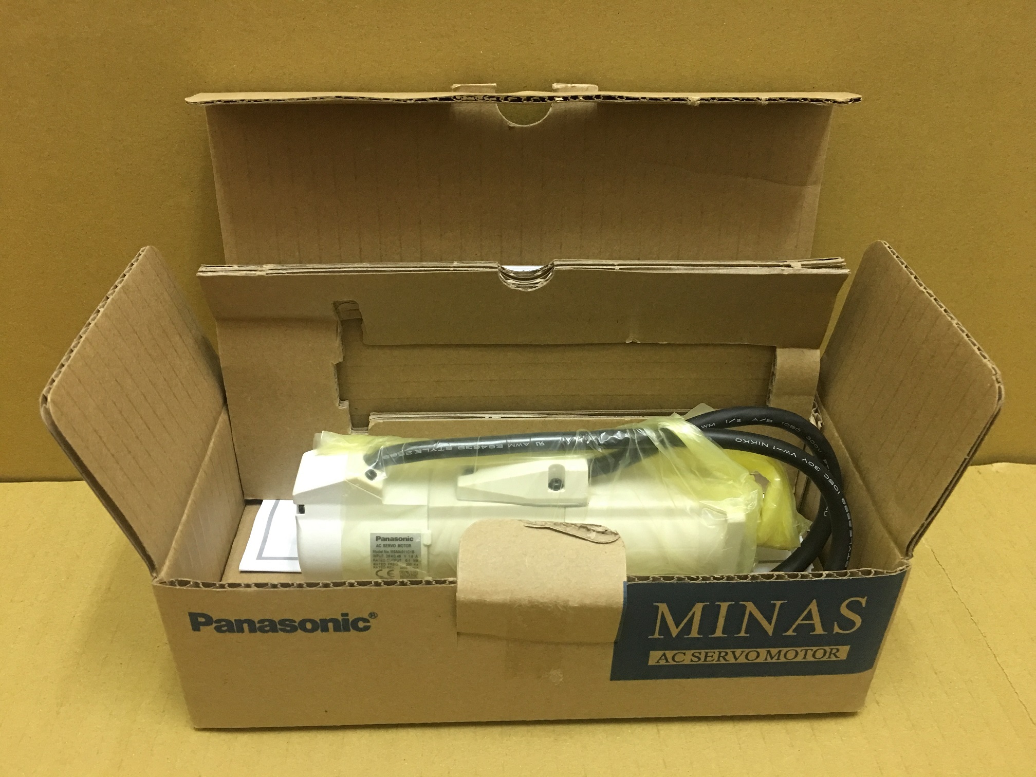 松下伺服馬達MSMA011C1B MSMA011C1B,Panasonic AC servo motor,松下伺服馬達,國際牌松下電機,國際牌松下電動機