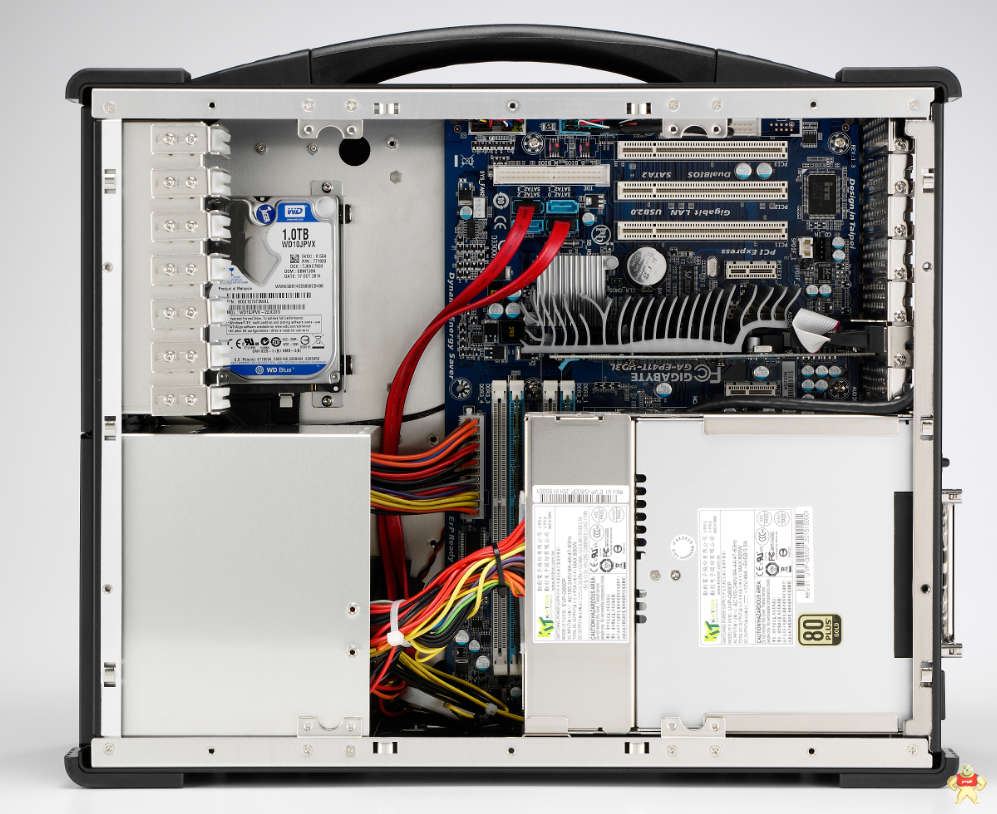 便携工控机ARP-880 高清17.3寸显示屏ATX主板 ARP-880,ARP880,便携工控机,便携式工控机,便携服务器