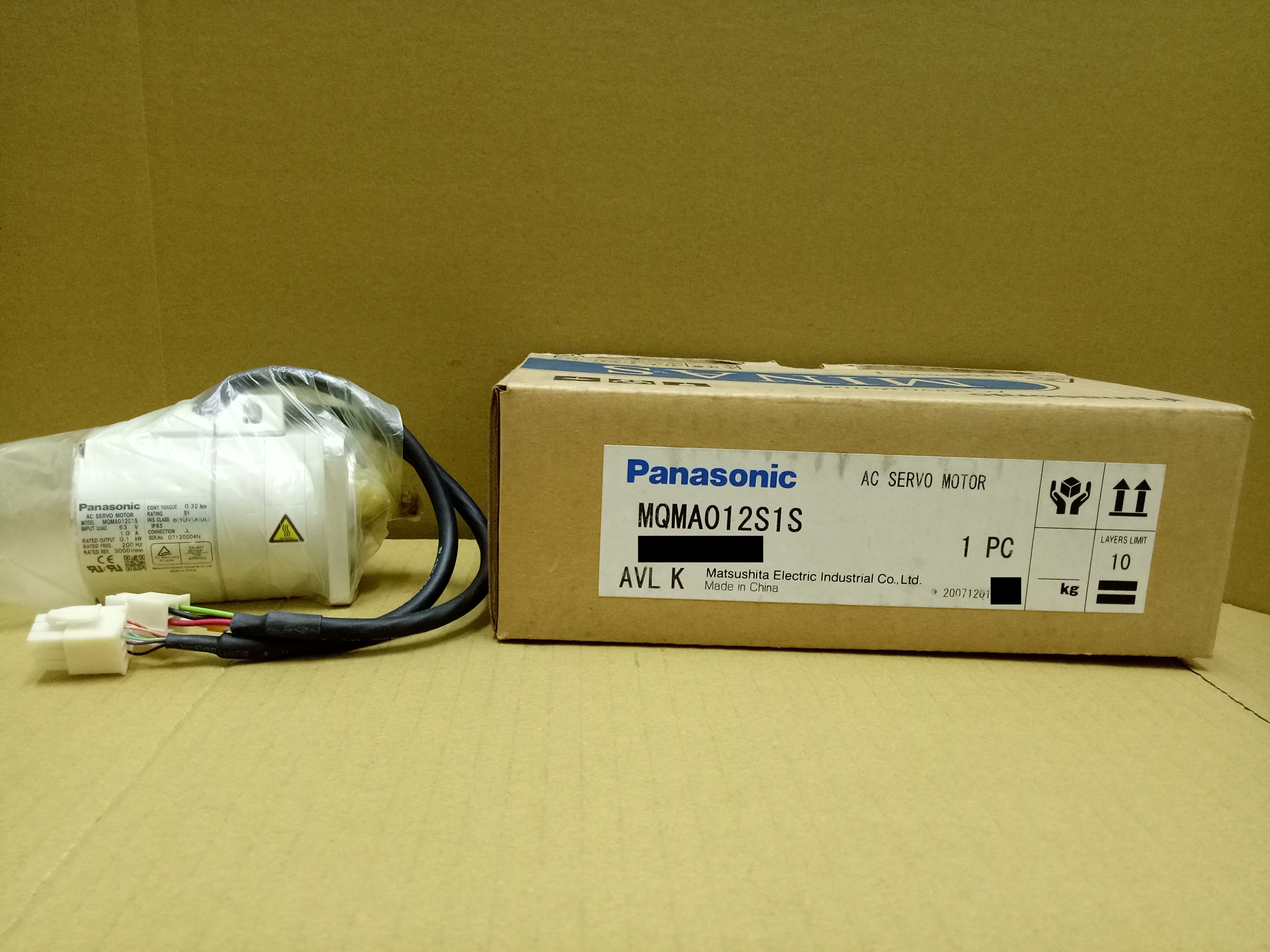 松下伺服电机Panasonic AC servo motor MQMA012S1S