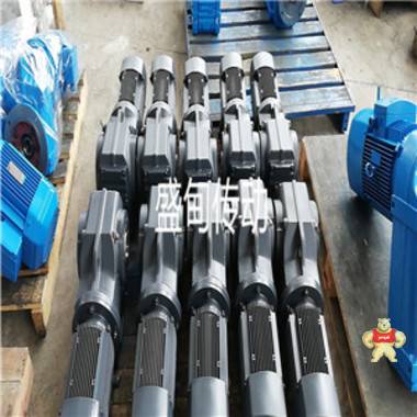 盛甸传动供应SAF47减速机,SAT47减速机,S系列蜗轮减速机,斜齿-蜗轮蜗杆减速机,提供CAD图纸,三维模型 SAF47减速机,SAT47减速机,S系列蜗轮减速机,S系列减速机,斜齿蜗轮蜗杆减速机