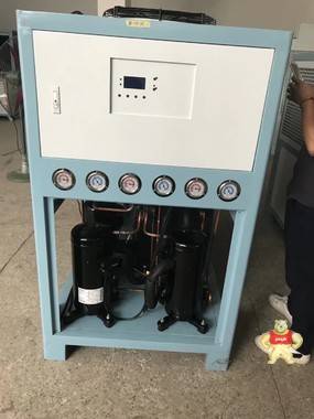 冷水机厂家-风冷式冷水机图片-冰水机图片价格 东莞冷水机,冷水机厂家,风冷式冷水机,冰水机,冷冻机