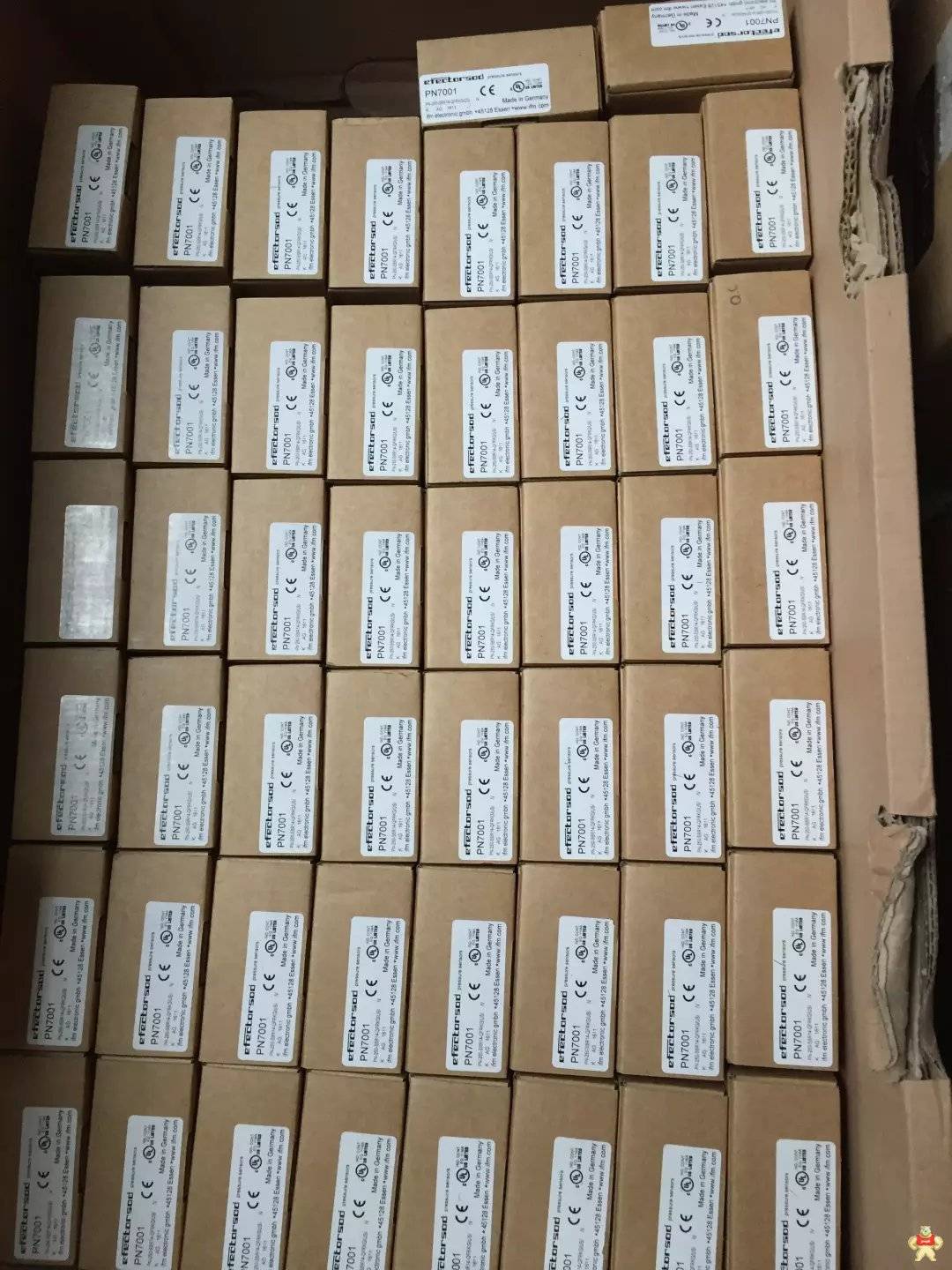 全新IFM原裝現(xiàn)貨DD0203轉(zhuǎn)速開(kāi)關(guān) 