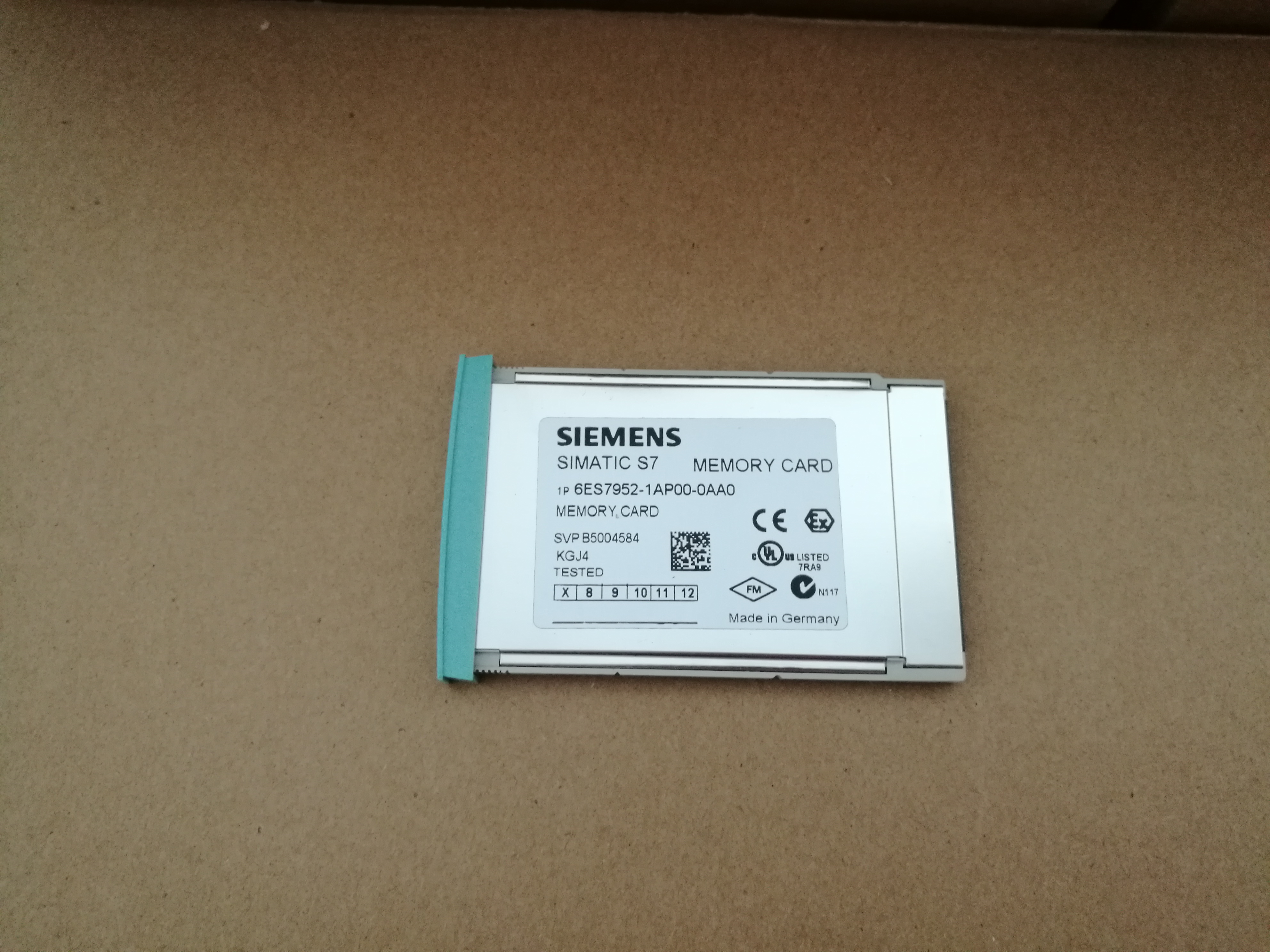 西门子 SIEMENS 存储卡 6ES7952-1AP00-0AA0 现货 MEMORY CARD 西门子 SIEMENS,存储卡,6ES7952-1AP00-0AA0,6ES79521AP000AA0,MEMORY CARD