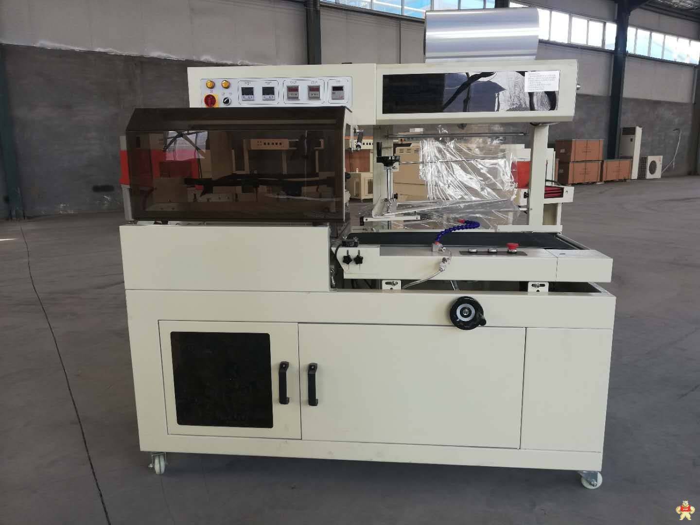 纸箱/纸盒塑封膜包装机 L650型POF膜封切机 热收缩膜包装机 塑封膜包装机,L650型包装机,封切包装机,边封包装机,全自动包装机