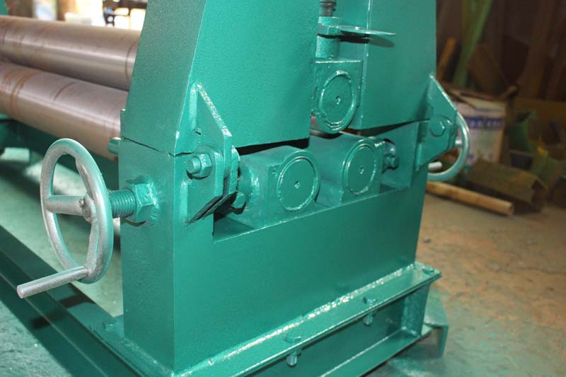 淄博华丰机床4*1600半自动手动三辊小型机械卷板机卷圆机下棍可调 W11-4*1600