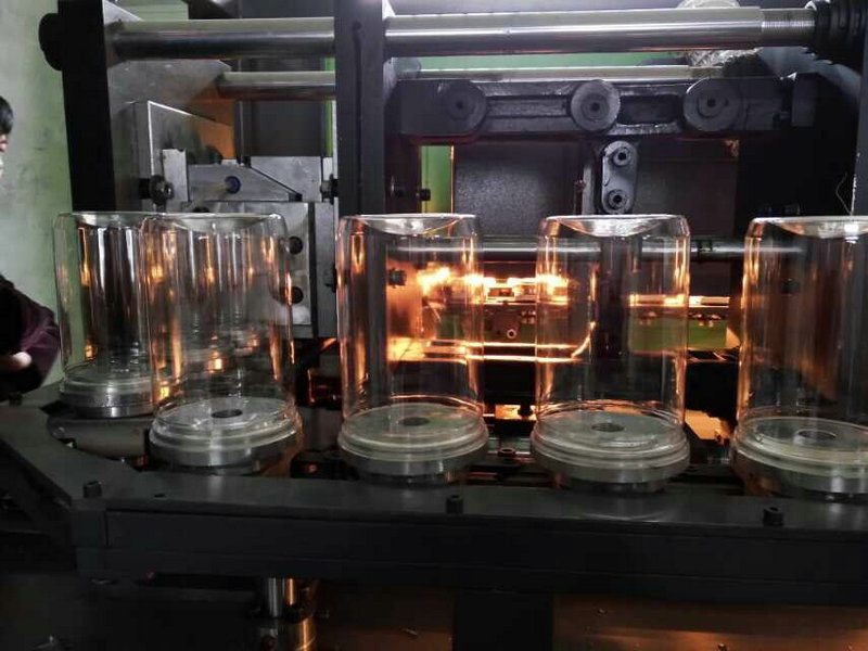 ZH-A2半自动吹瓶机