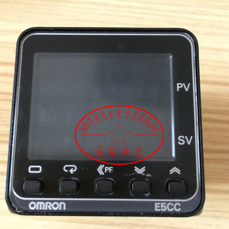日本欧姆龙OMRON温控器E5CC-RX2ASM-880，全新原装现货