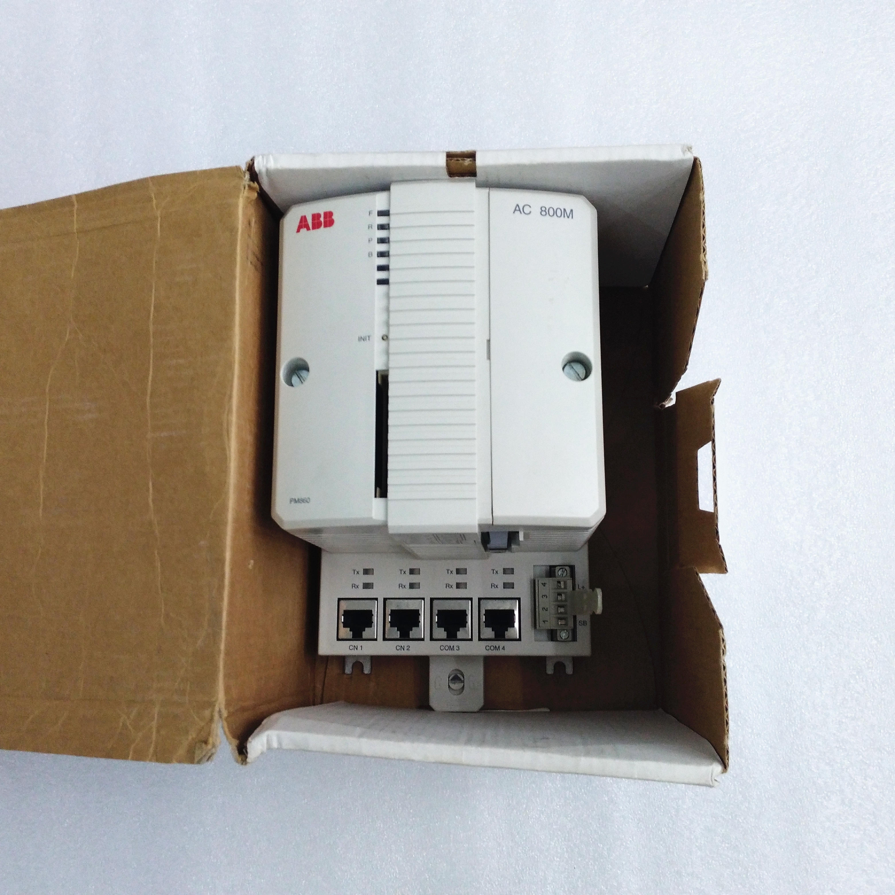 ABB 3HAC032709-001疯狂低价！意外惊喜