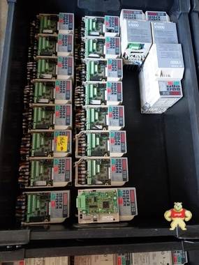 YASKAWA/安川 CIMR-VT2A0002BAA 变频器 