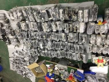 剛拆一批大約有400套左右，松下、臺(tái)達(dá)，成色可以充新的用 