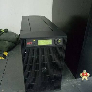 APC SURT15KUXICH 15KVA/12KW机架式UPS电源施耐德Smart-UPS RT15000 APC UPS电源,施耐德UPS电源,机架式UPS电源,在线式UPS电源,三进三出UPS电源