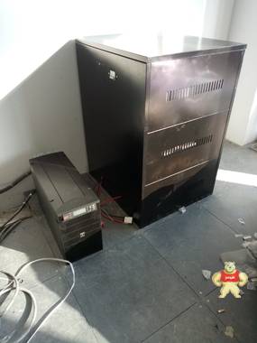 APC SURT15KUXICH 15KVA/12KW机架式UPS电源施耐德Smart-UPS RT15000 APC UPS电源,施耐德UPS电源,机架式UPS电源,在线式UPS电源,三进三出UPS电源