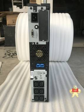 APC SURT2000UXICH 2KVA机架式UPS电源施耐德Smart-UPS RT2000 APC UPS电源,机架式UPS电源,在线式UPS电源,稳压零转换,APC UPS电源厂家