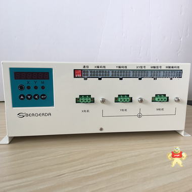 集成度高配线简单方便省电能体积小集成式三轴合一系列伺服电机 