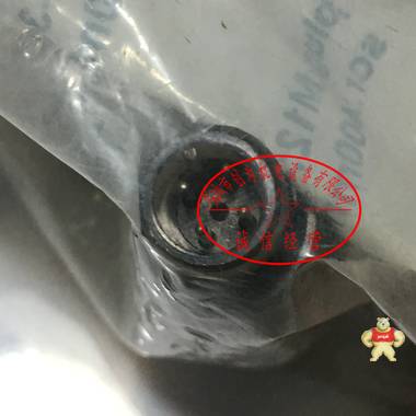 西克SICK光电开关传感器VTE18-4P4240，全新原装现货6013263 