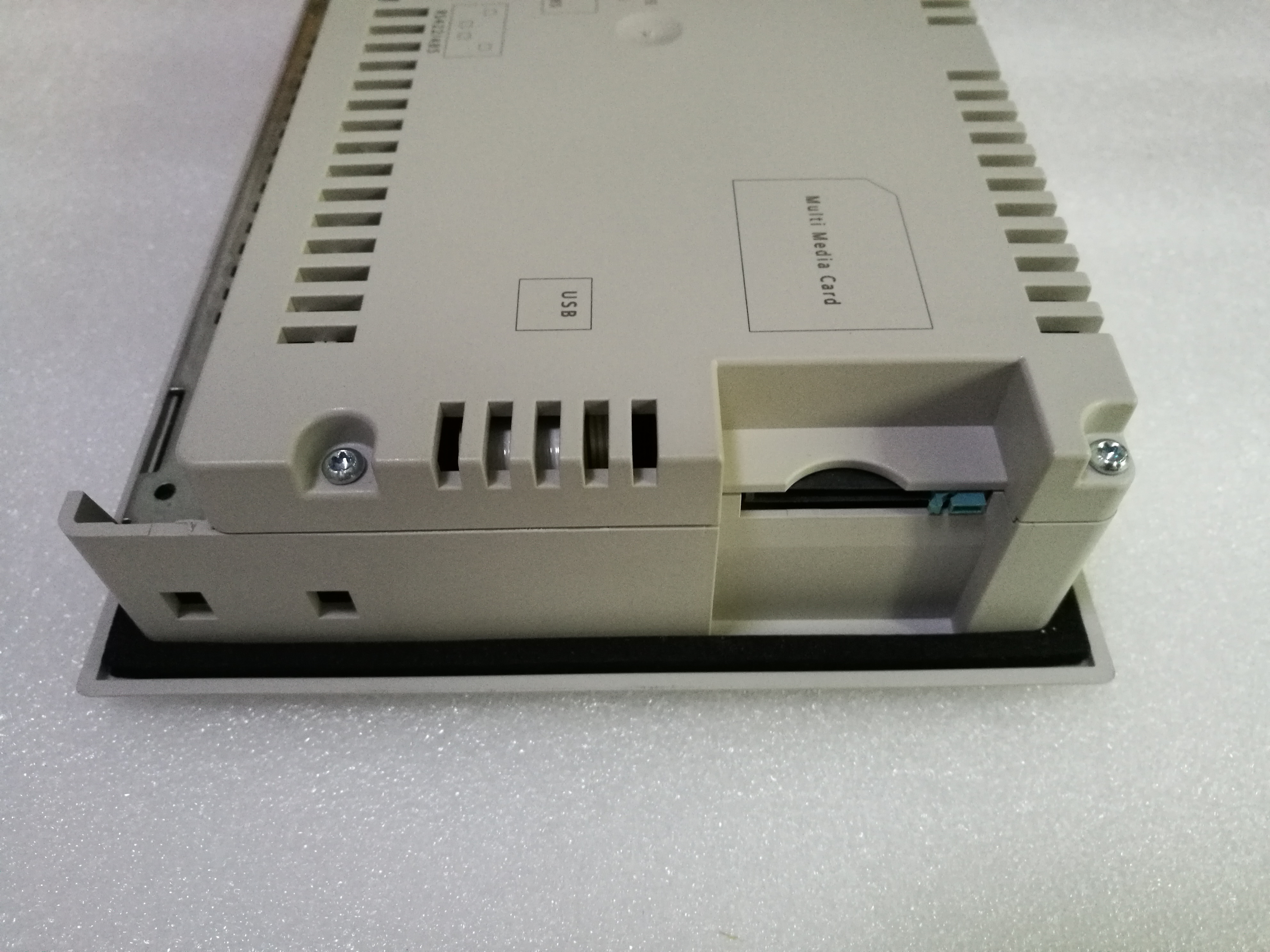 西门子 SIEMENS 触摸屏 6AV6642-0BC01-1AX1 HMI 西门子,SIEMENS,6AV6642-0BC01-1AX1,HMI,触摸屏