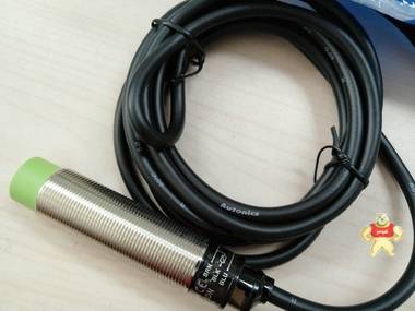 AUTONICS接近开关PRL18-8DNPNP常开型接近开关