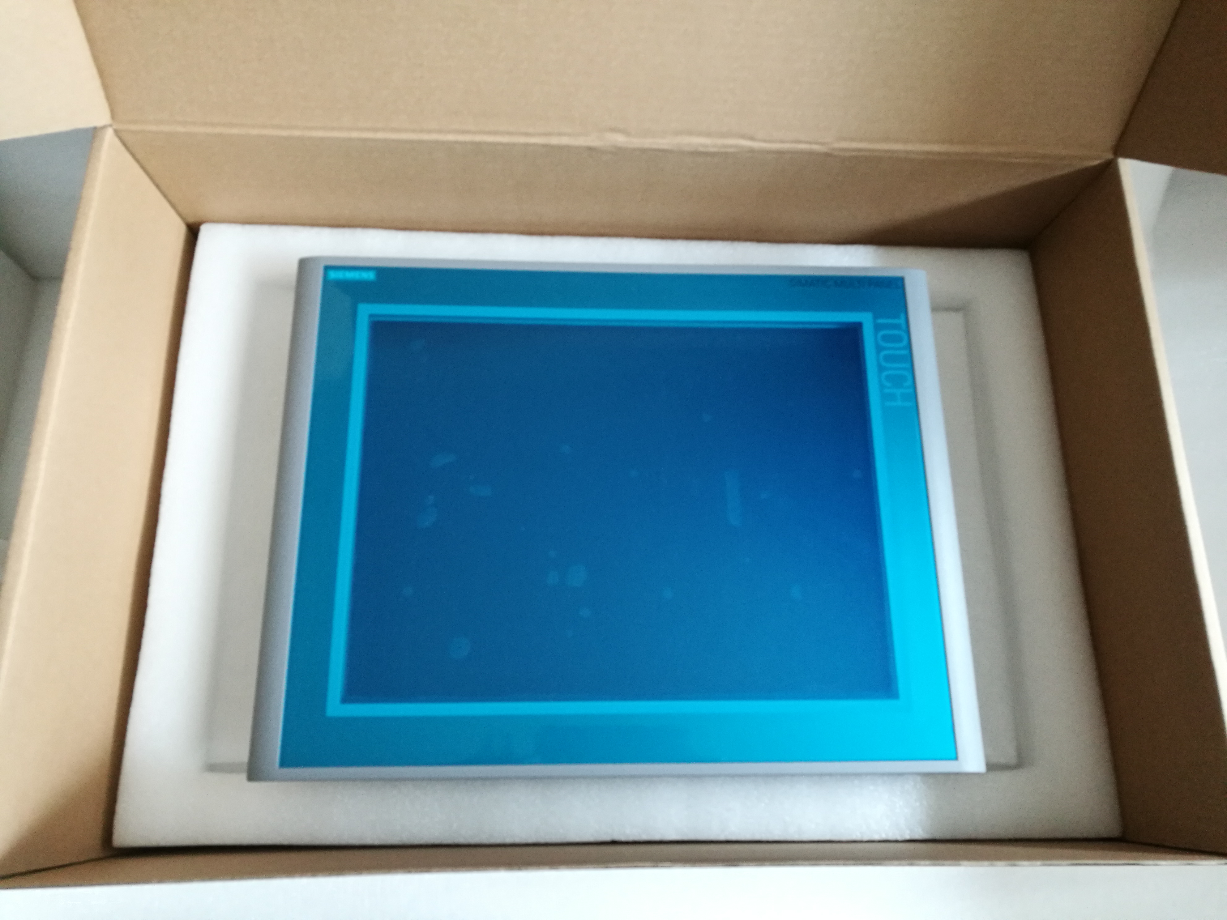 西门子 SIEMENS HMI触摸屏 6AV6644-0AB01-2AX0 现货 西门子,SIEMENS,触摸屏,6AV6644-0AB01-2AX0,6AV66440AB012AX0