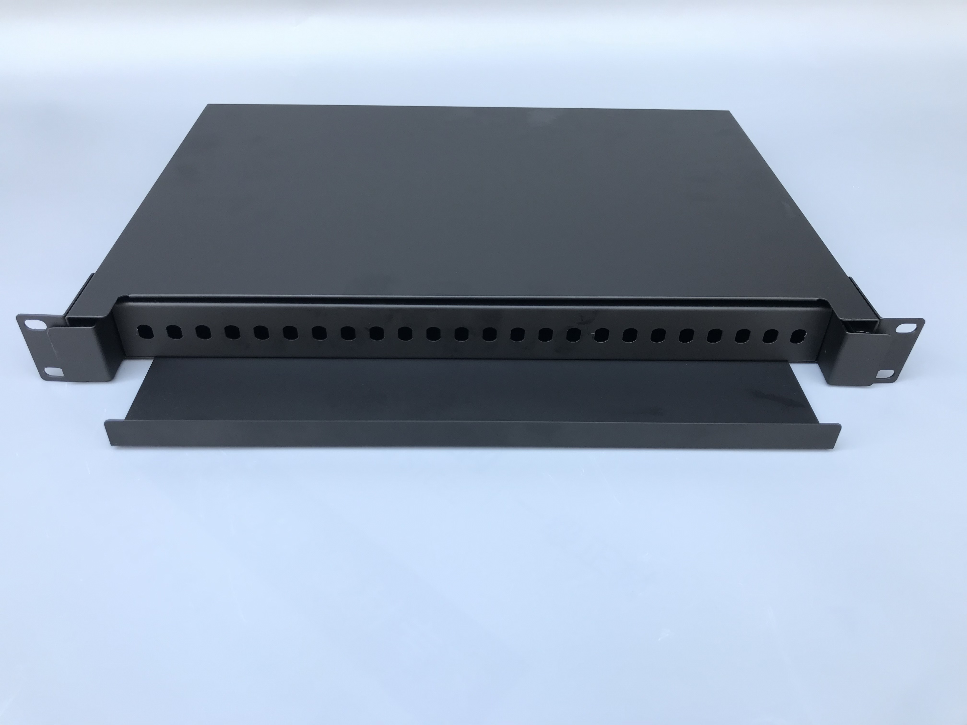 【弘邦通信主营】12口ST抽拉式光纤终端盒尺寸 483*350*45mm 抽拉式光纤终端盒厂家,抽拉式光纤终端盒图片,抽拉式光纤终端盒主营,抽拉式光纤终端盒型号,抽拉式光纤终端盒规格