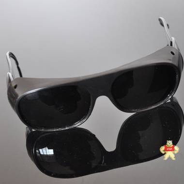 2010安全劳保防护眼镜护目镜电焊眼镜焊工墨镜气焊氩弧焊透视玻璃 