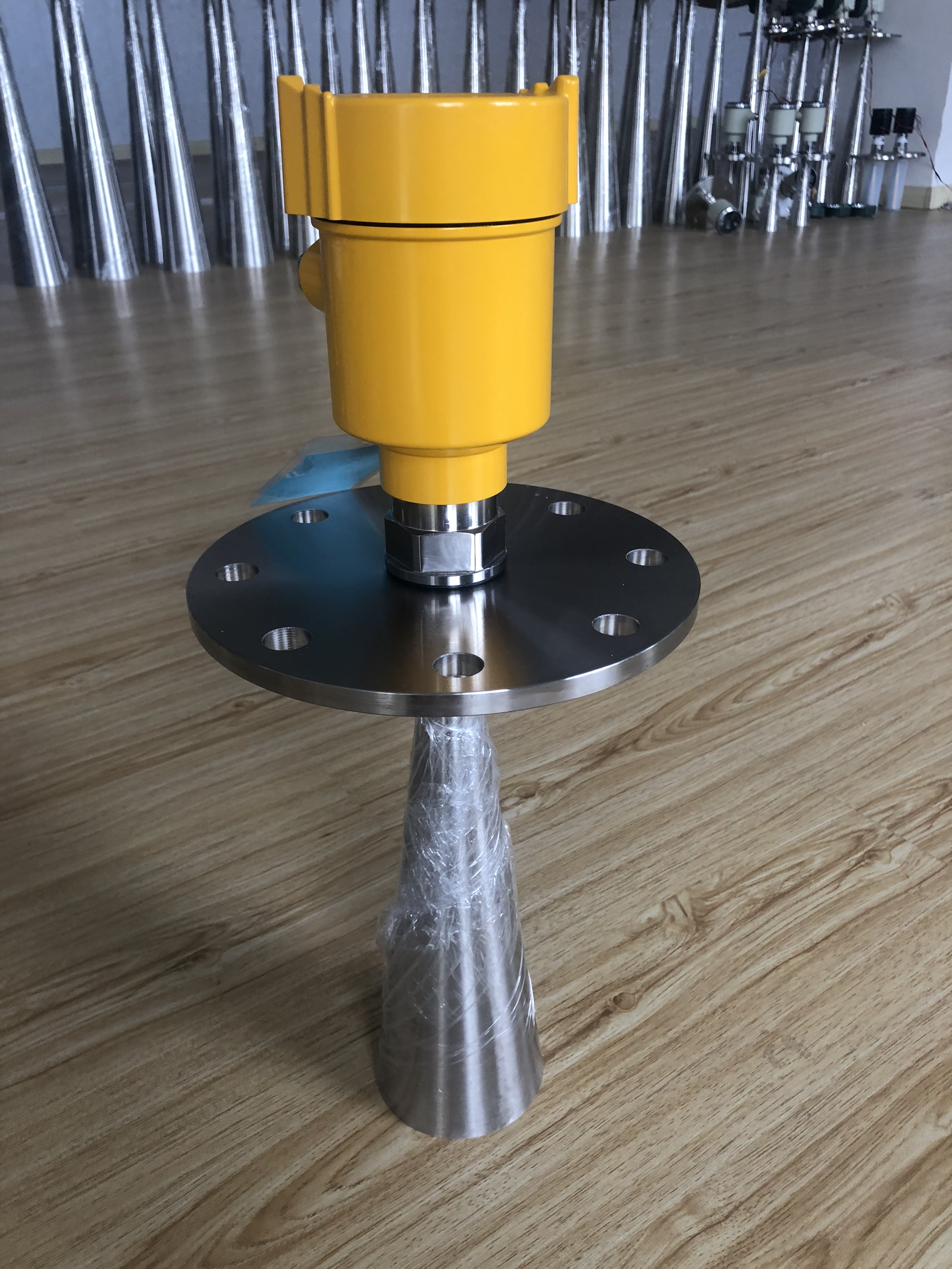 高频雷达料位计     固体颗粒有粉尘的工况 高频雷达料位计,高频雷达物位计,高频雷达液位计