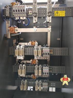 DUM-48/50H 一体化组合式通信电源 48v开关电源 室内高频开关电源 DUM-48/50H,通信电源,48v开关电源,室内高频开关电源,DUM-48/50H 一体化组合式通信电源