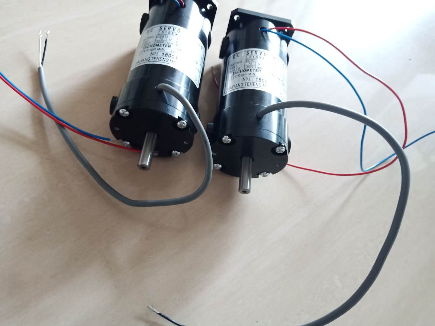 51SYX-110A直流电机CD SERVO MOTOR HAIYANG TEHENG 51SYX-110A 三羊电机,V730T-012,山洋直流,三洋马达,T730T-012