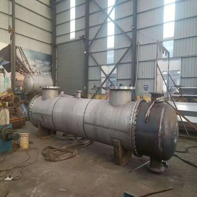 衬胶储罐    钢衬胶储罐    立式卧式碳钢衬胶储罐 储罐,化工储罐,防腐储罐,衬胶储罐,防腐设备