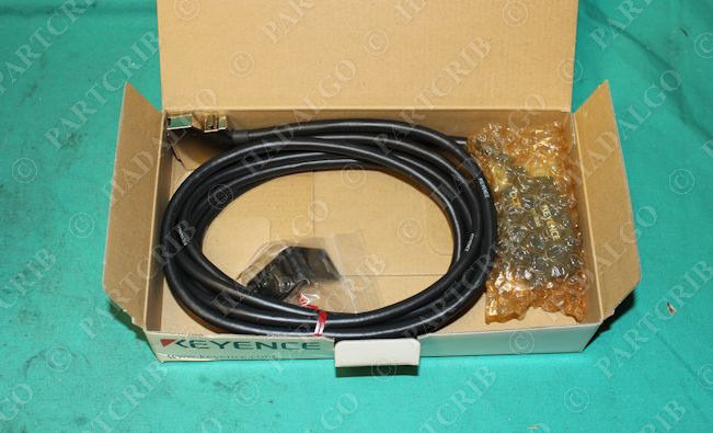 Keyence基恩士CV-030，機(jī)器視覺(jué)CCD攝像機(jī)和電纜全新現(xiàn)貨特賣(mài)！ CV-030,Keyence,機(jī)器視覺(jué)