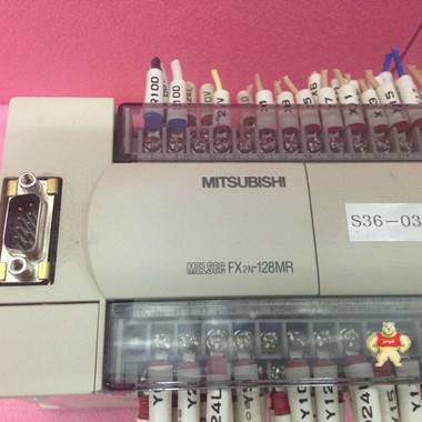 三菱电机 fx2n-128mr-es/ul PLC 可编程控制器带 fx2n-4ad 