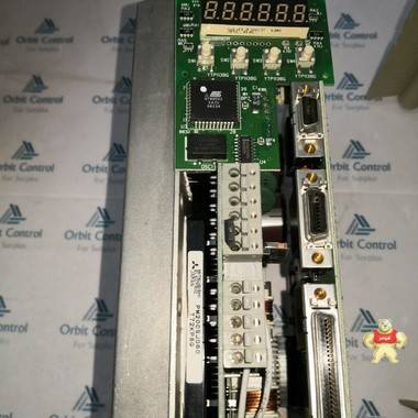 Mecapion apd-vs04n AC 伺服驅(qū)動(dòng)程式 (零件) 