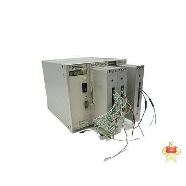 美國國家儀器 Ni scxi-1000 底盤帶 Ni scxi 1322 1325 接線端子 