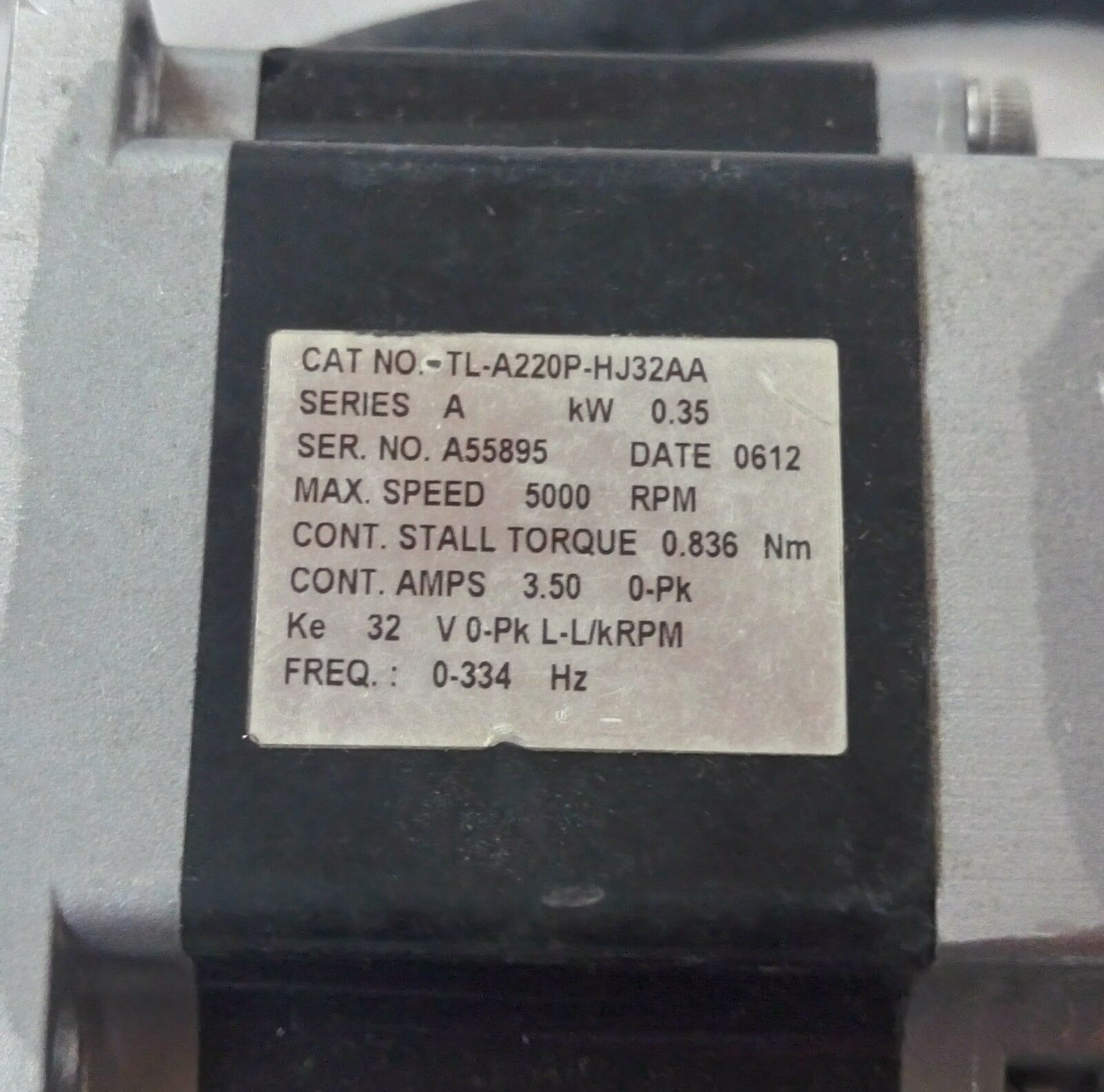 Allen Bradley 变频器负载交流伺服馬達 tl-a220p-hj32aa SER 一个 