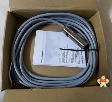 倍加福 + FUCHS obt200-18gm60-e4-5m photoswitch 、 m18 、 NPN/PROG 