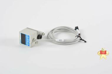 （原庫存）黑盒ICI208A隔離工業(yè)級(jí)7端口USB集線器 ABB,Agilent,Ando,Beckhoff,Cisco