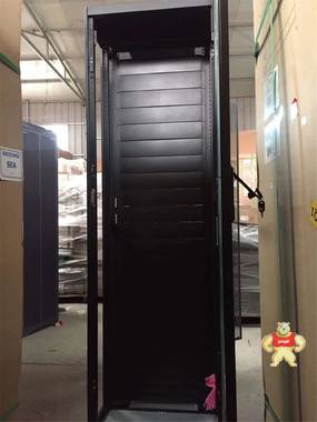 华为NetHos-M FR426135W-S,华为600*1300*2000,华为网络服务器机柜,华为数据中心交换机机柜 华为NetHos-M FR426135W-S,华为600*1300*2000,华为网络服务器机柜,华为数据中心交换机机柜,网络机柜