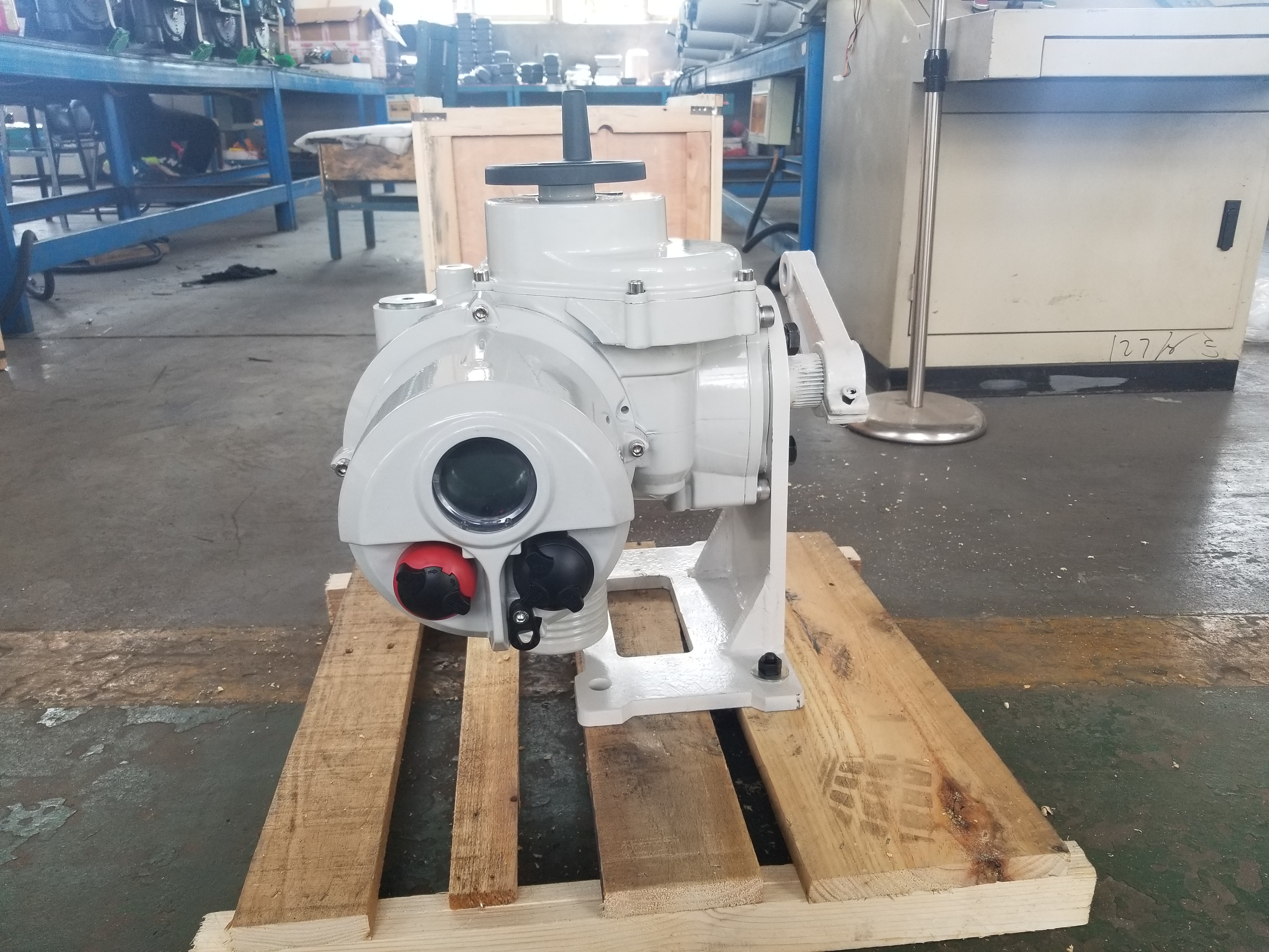 IQT(M)300智能一体化电动执行器 IQT(M)300电动执行器,罗托克电动执行器,IQT角行程,罗托克角行程,角行程电动执行器