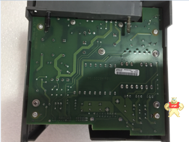 ABB現(xiàn)貨庫存     PM825 3BSE010796R1 PLC,DCS,模塊
