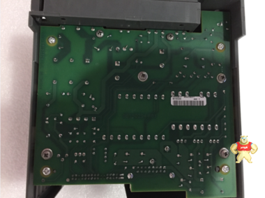 ABB現(xiàn)貨庫存     PM825 3BSE010796R1 PLC,DCS,模塊