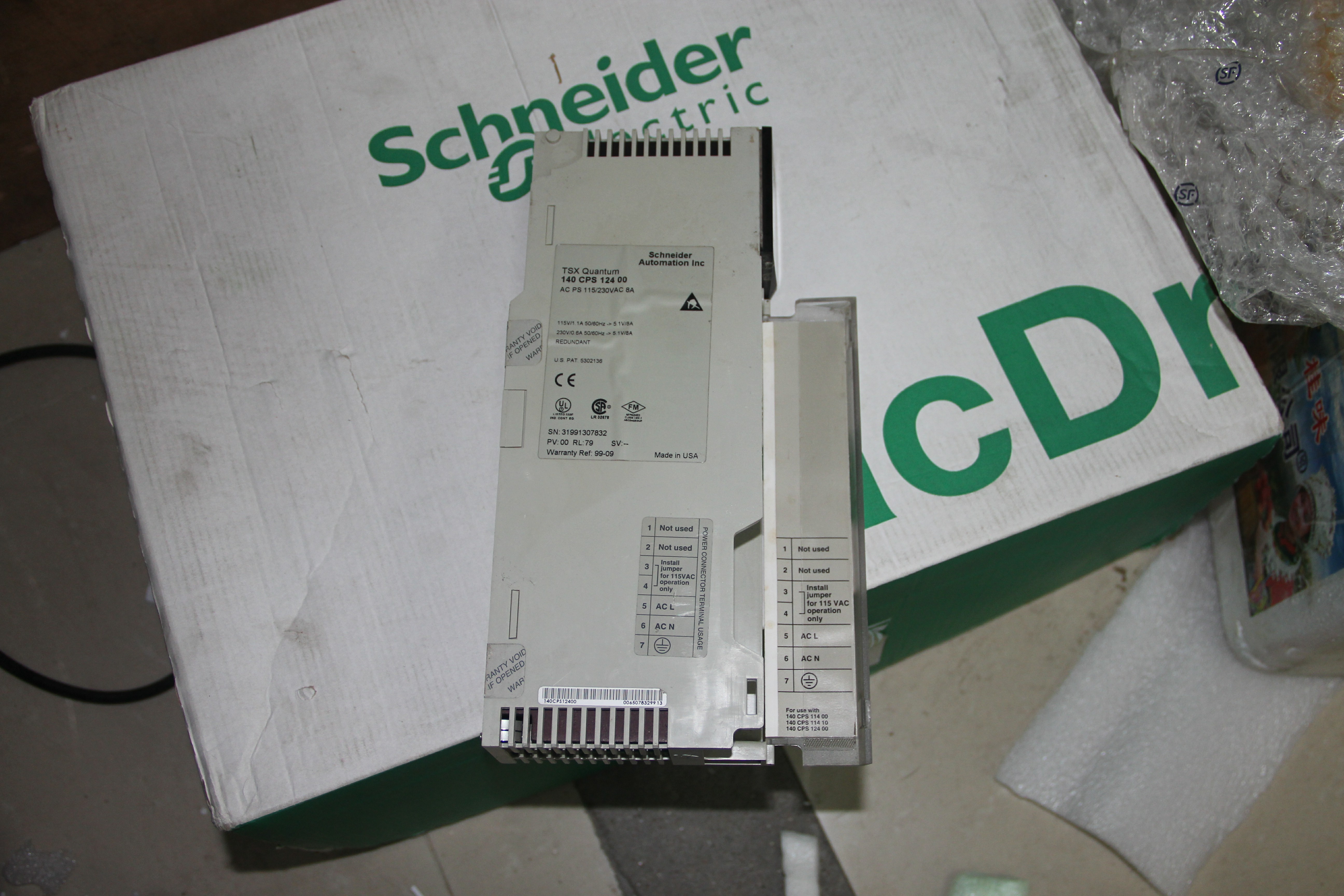 施耐德 schneider  6SN1118-0DK21-0AA0      模拟量扩展模块 