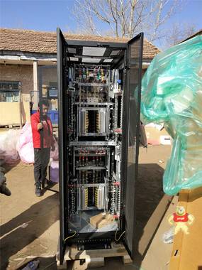 华为 PDU8000-0250ACV4-CCAY52 配电柜 模块化一体配电柜 交流配电柜 华为,PDU8000-0250ACV4-CCAY52,配电柜,模块化一体配电柜,交流配电柜