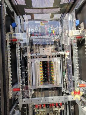 华为 PDU8000-0250ACV4-CCAY52 配电柜 模块化一体配电柜 交流配电柜 华为,PDU8000-0250ACV4-CCAY52,配电柜,模块化一体配电柜,交流配电柜