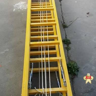 绝缘梯,绝缘单梯,爬杆绝缘梯,电工绝缘梯,高压绝缘梯,玻璃钢绝缘梯 绝缘单梯,绝缘梯,绝缘直梯,电工绝缘梯,绝缘爬梯